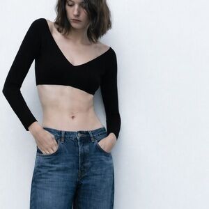 ZARA SEAMLESS CROP TOP - Size Small